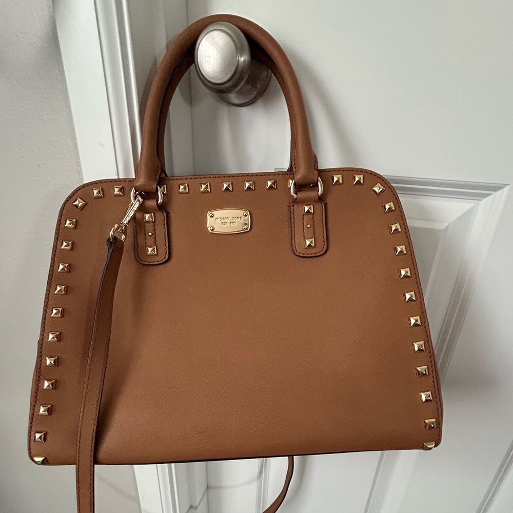 Michael Kors sanding studded saffiano leather satchel in caramel. Very nice.